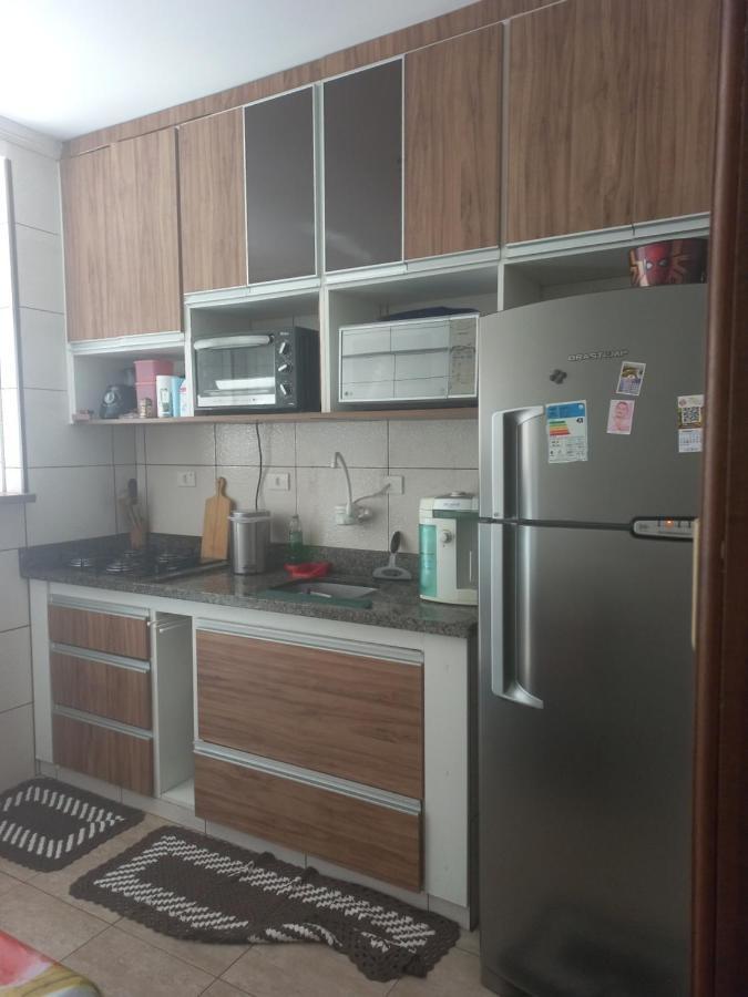 Apartamento Aconchegante Na Enseada Гуаружа Екстериор снимка