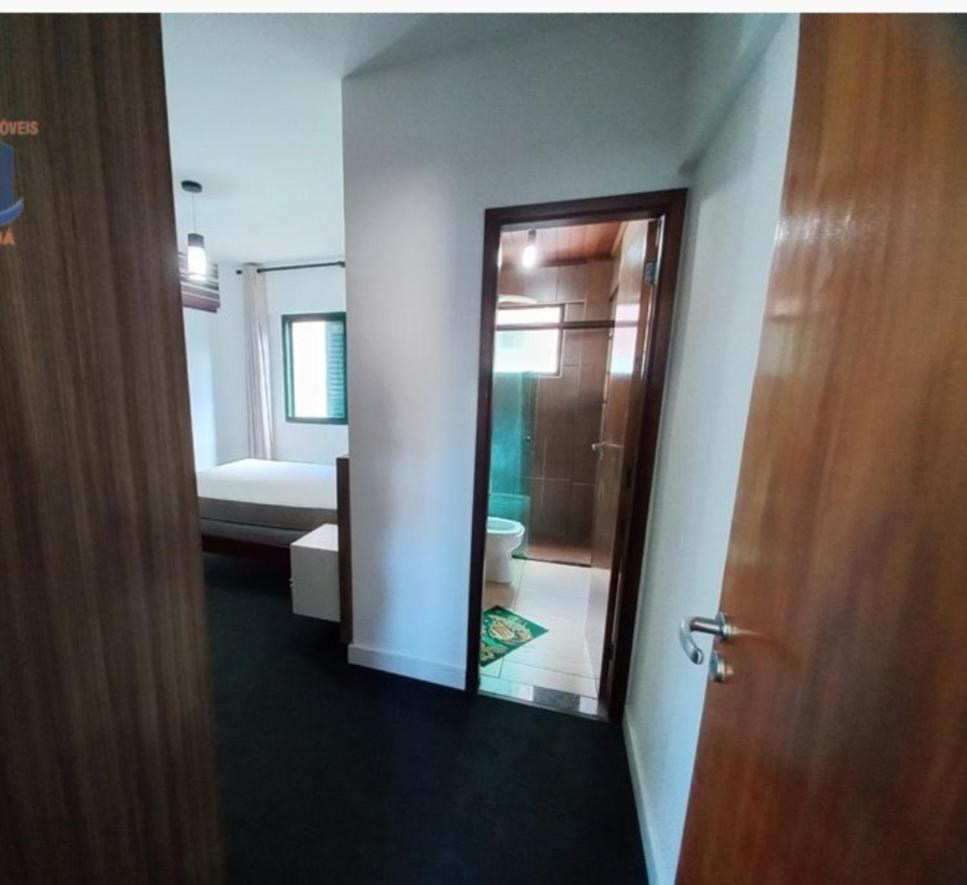 Apartamento Aconchegante Na Enseada Гуаружа Екстериор снимка